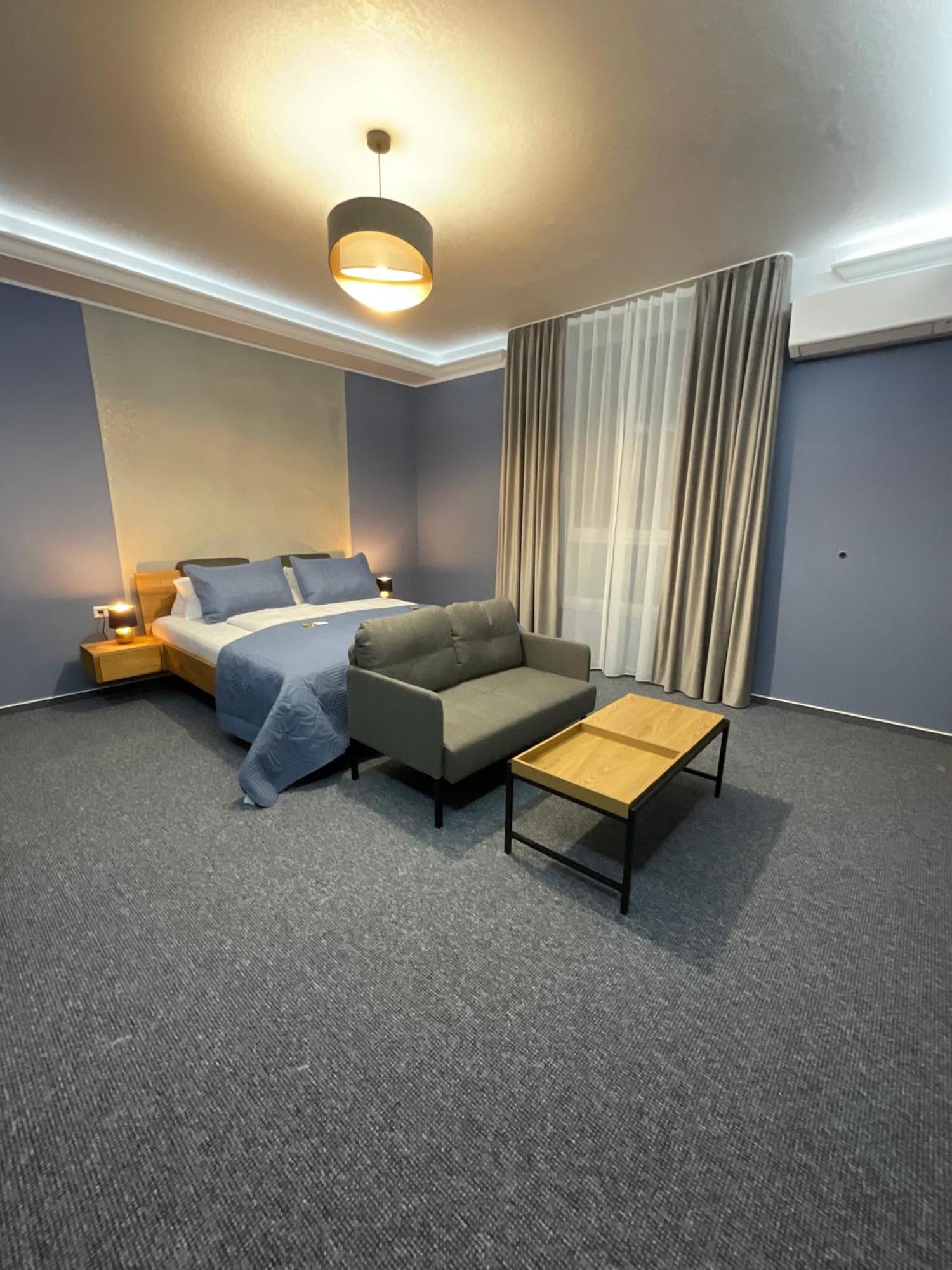 Hotel Residenz Luxury Apartments Metzingen  Eksteriør bilde
