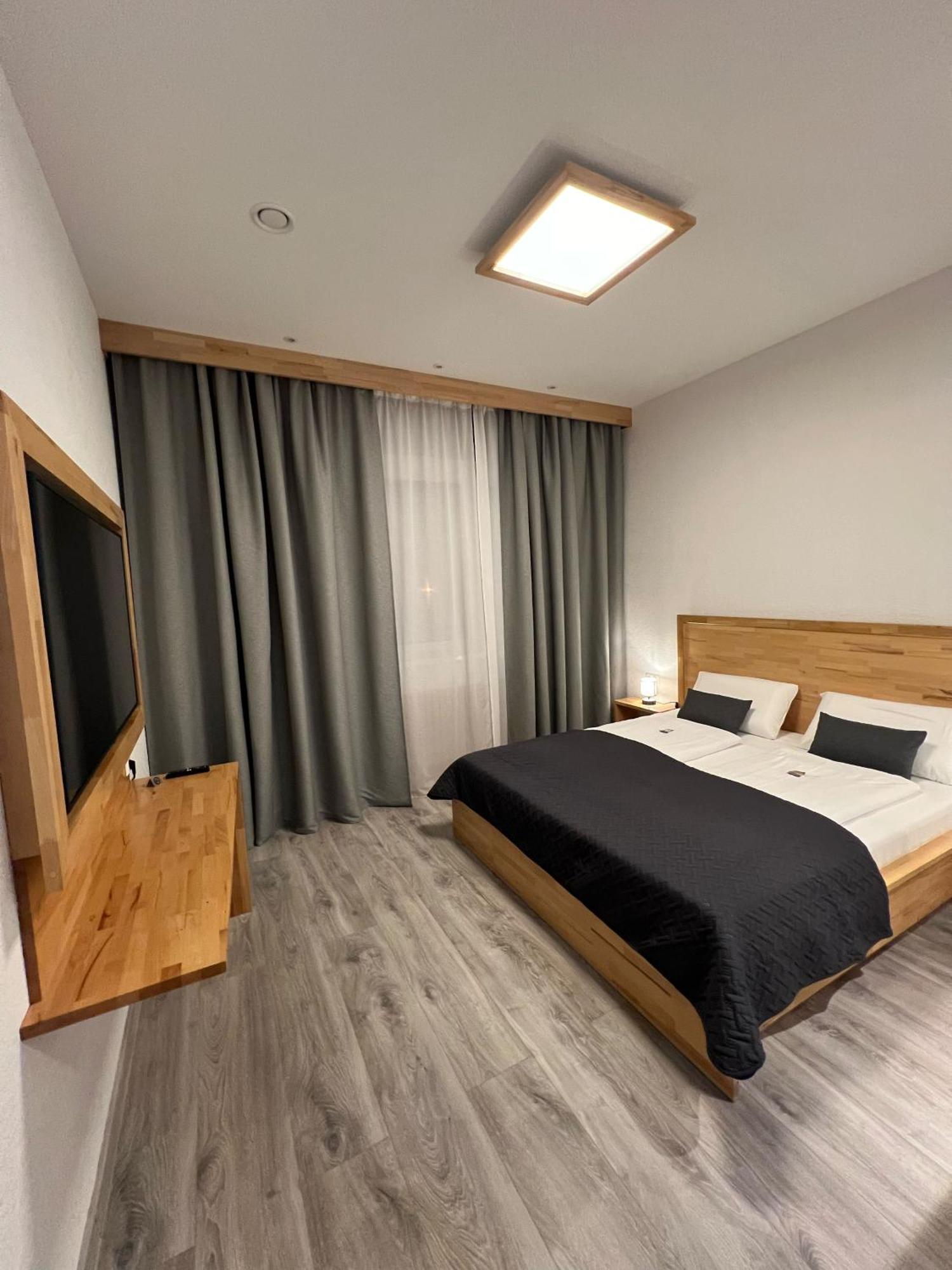 Hotel Residenz Luxury Apartments Metzingen  Eksteriør bilde