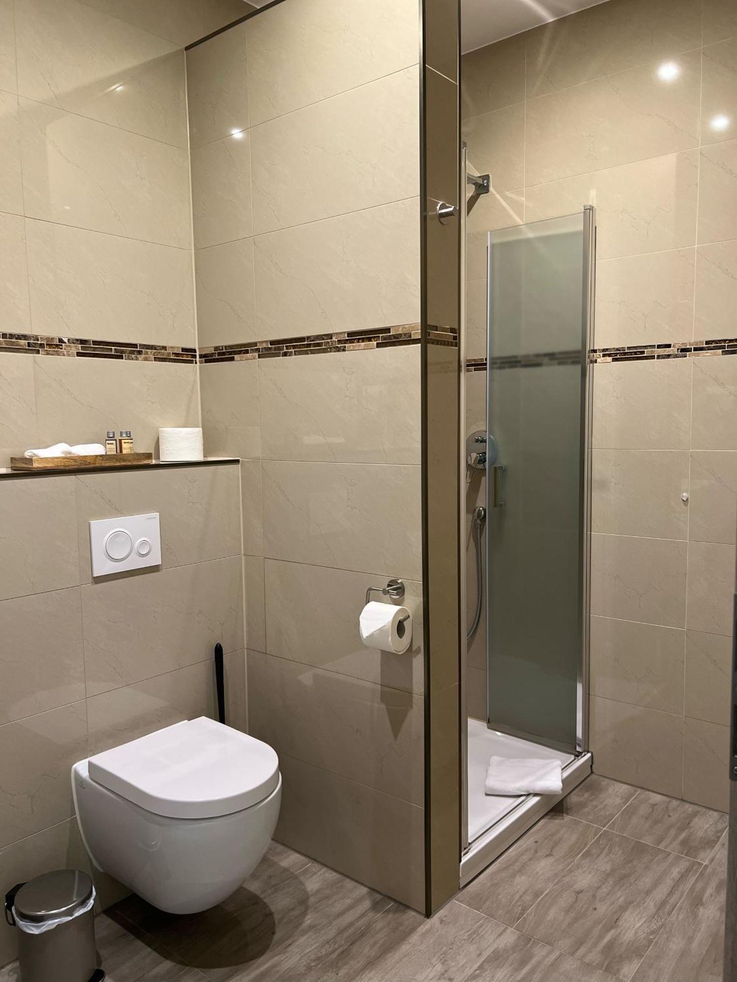 Hotel Residenz Luxury Apartments Metzingen  Eksteriør bilde